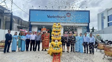 Múa lân khai trương giá rẻ tại TPHCM