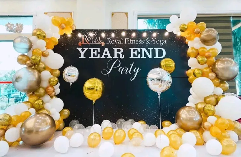 backdrop tiệc tất niên