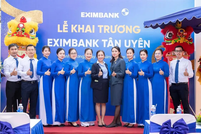 múa lân khai trương - hình 4