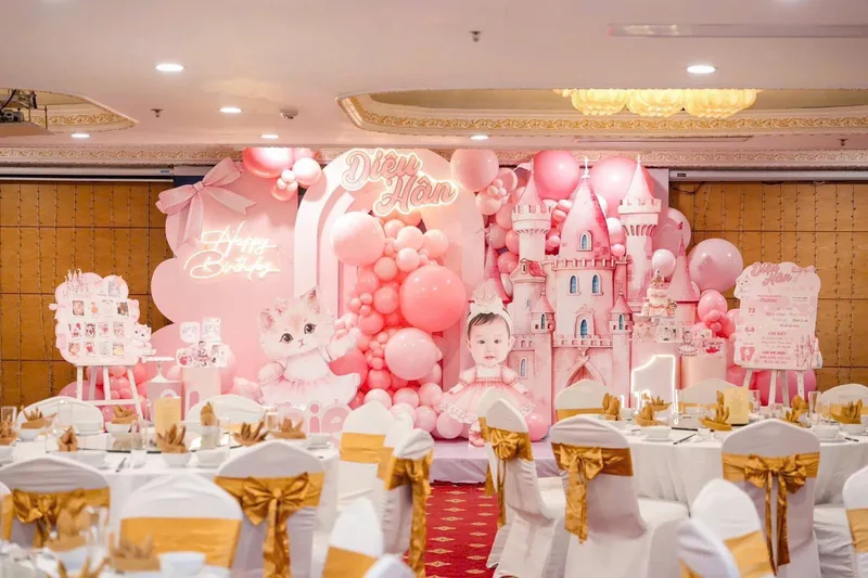Cách trang trí tiệc sinh nhật bé trai 4 tuổi tại nhà đơn giản